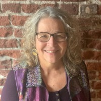 Kathryn Schifferle headshot